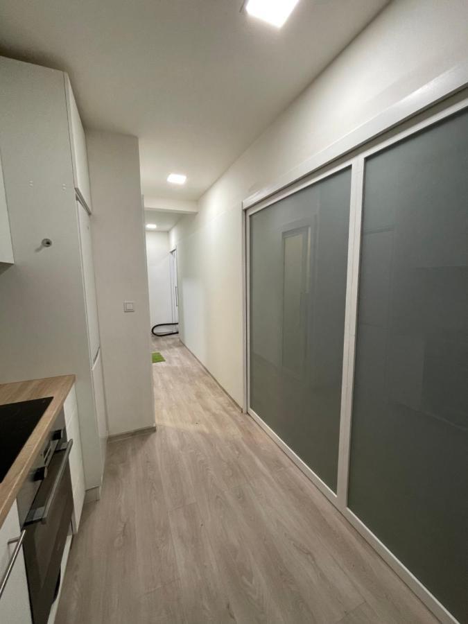 Red&Black Apartment City Centr, Na Hradbach 118 俄斯特拉发 外观 照片