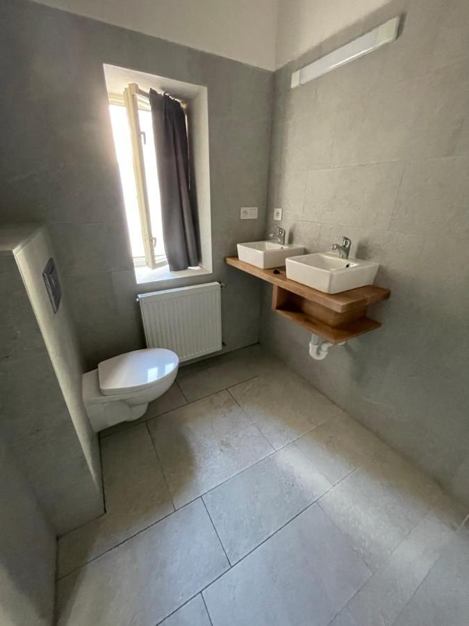 Red&Black Apartment City Centr, Na Hradbach 118 俄斯特拉发 外观 照片